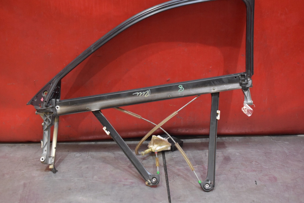 window regulator right front EU 8P0959802A AUDI A3 8P 3D HB 03-05