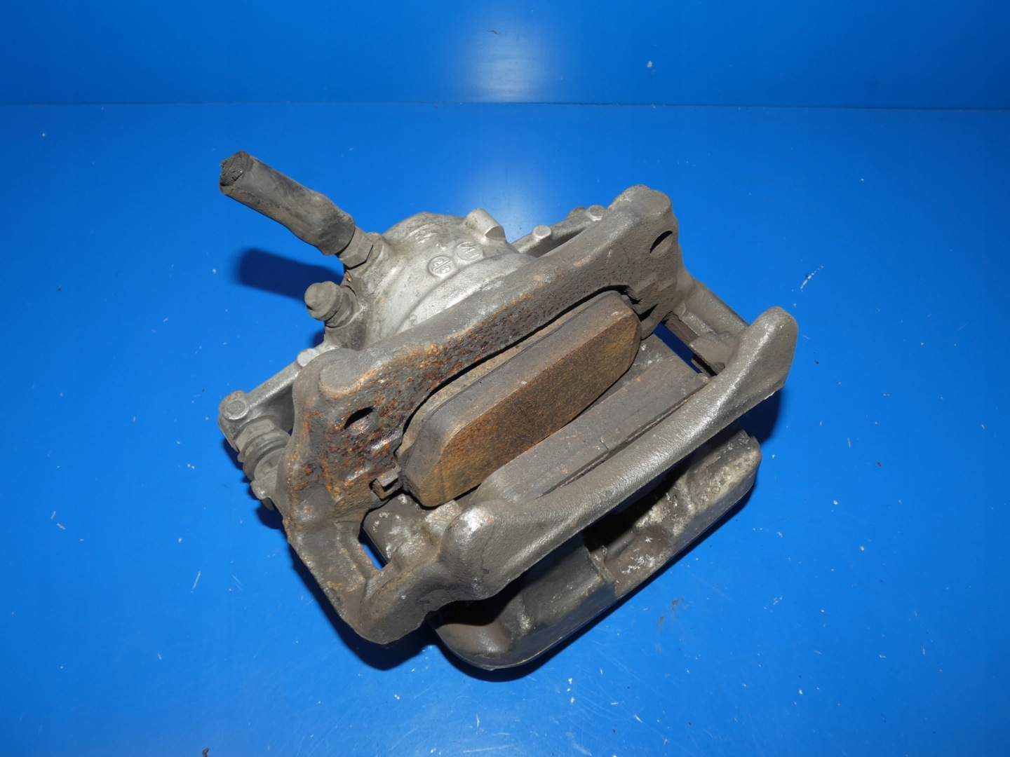 MERCEDES C KLASA W205 E W213 caliper brake right front front 305X28