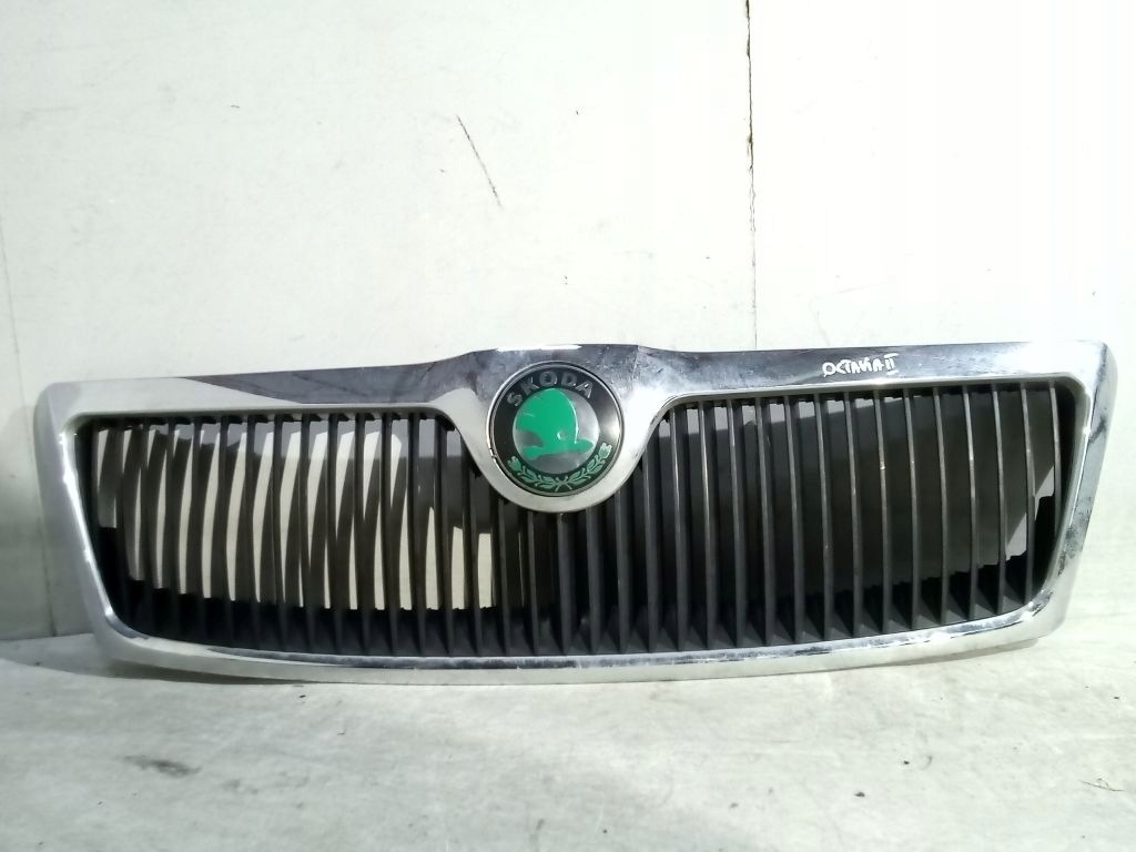 Skoda Octavia II 2 hűtőrács hűtőrács maszk 1ZD853651