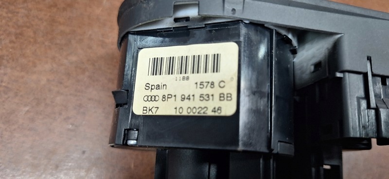 Interruttore comando luci AUDI A3 8P 8P1941531BB