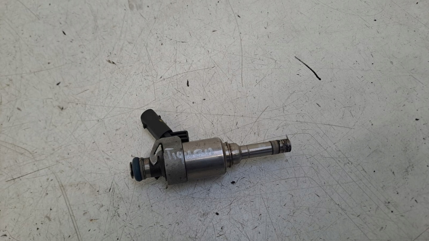 injector 06H906036H 1,4 TSI VW Tiguan
