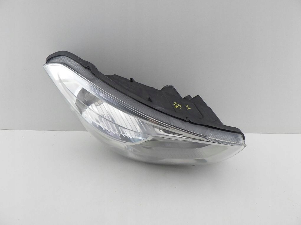 DACIA LODGY DOKKER EU light front right
