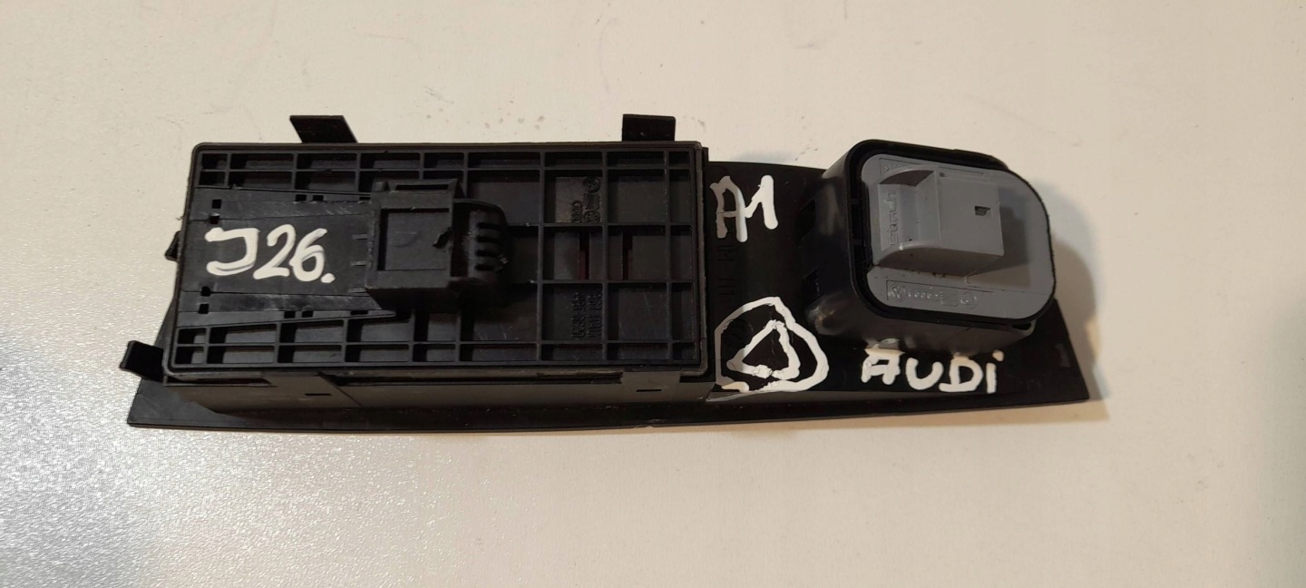 Audi A1 vezérlö panel szyb 8X0959851 (J26)