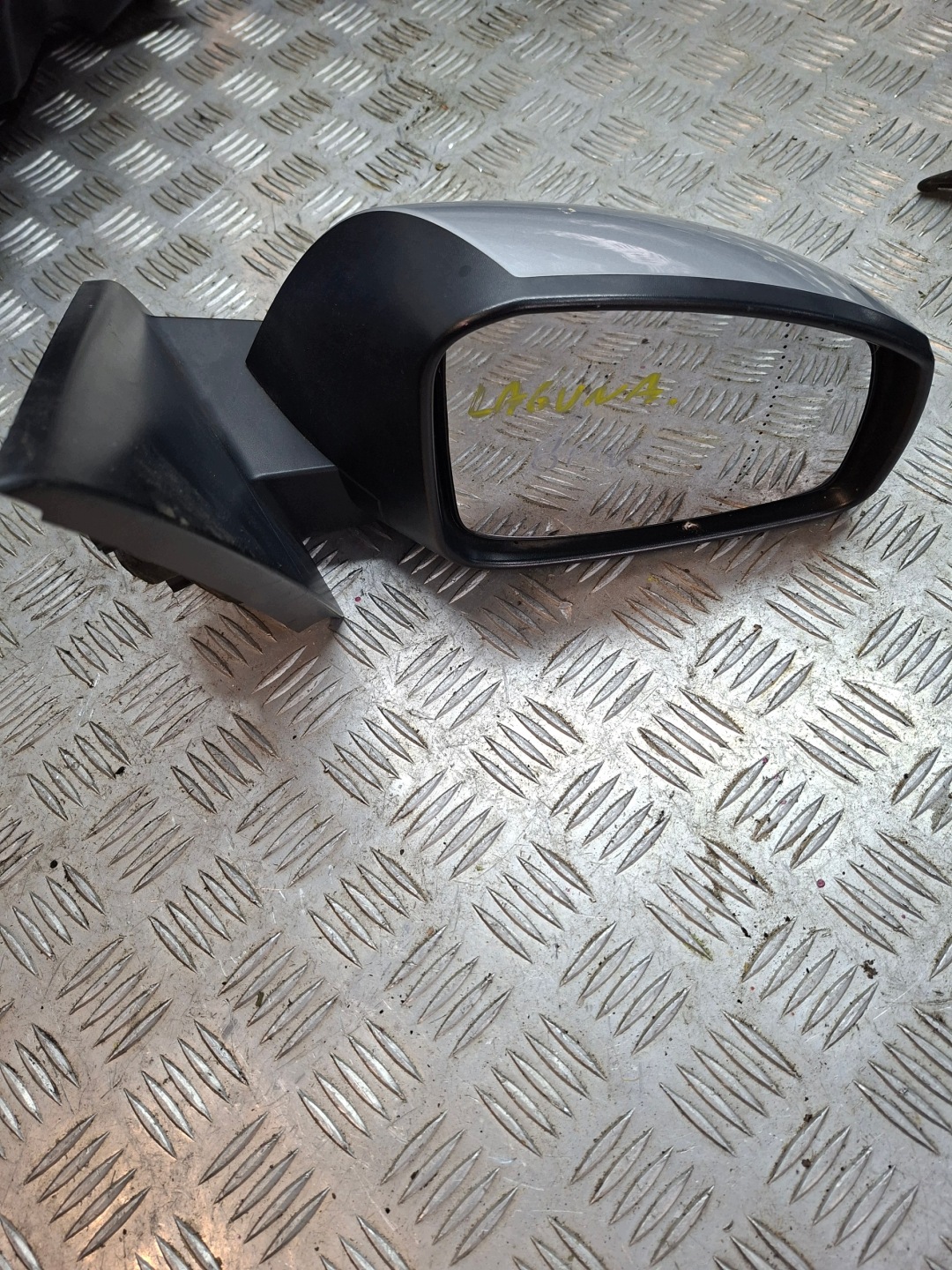 mirror right RENAULT LAGUNA III 2.0 DCI E9026098
