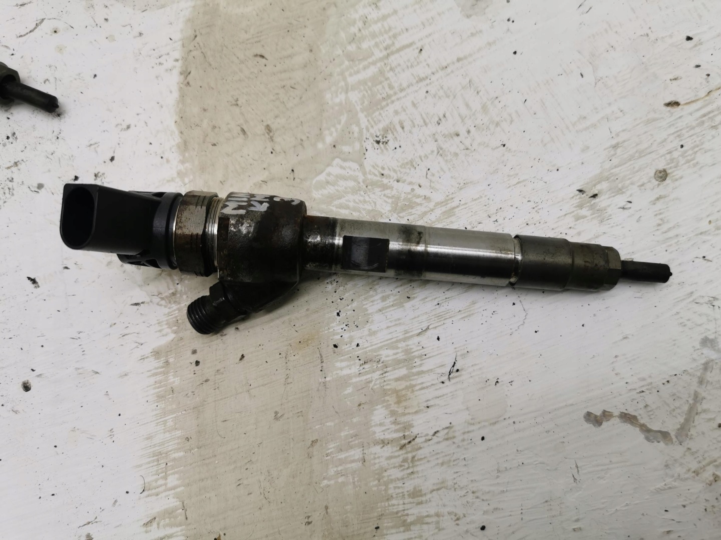 injector MINI COOPER F55 F56 1.5D 8511630 B37C