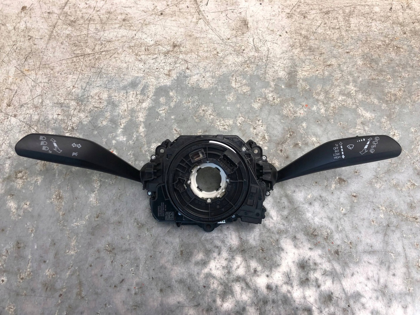 steering wheel levers and controls VW ID3 ID4 1EA953507AE