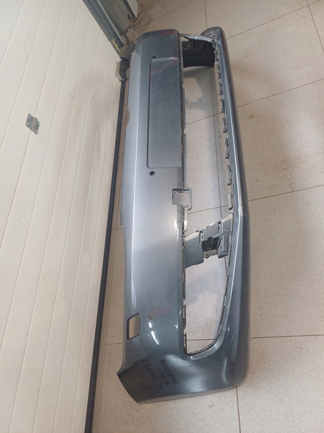 nárazník předek přední VW SHARAN 2 II 4 X PDC 7N0807221A