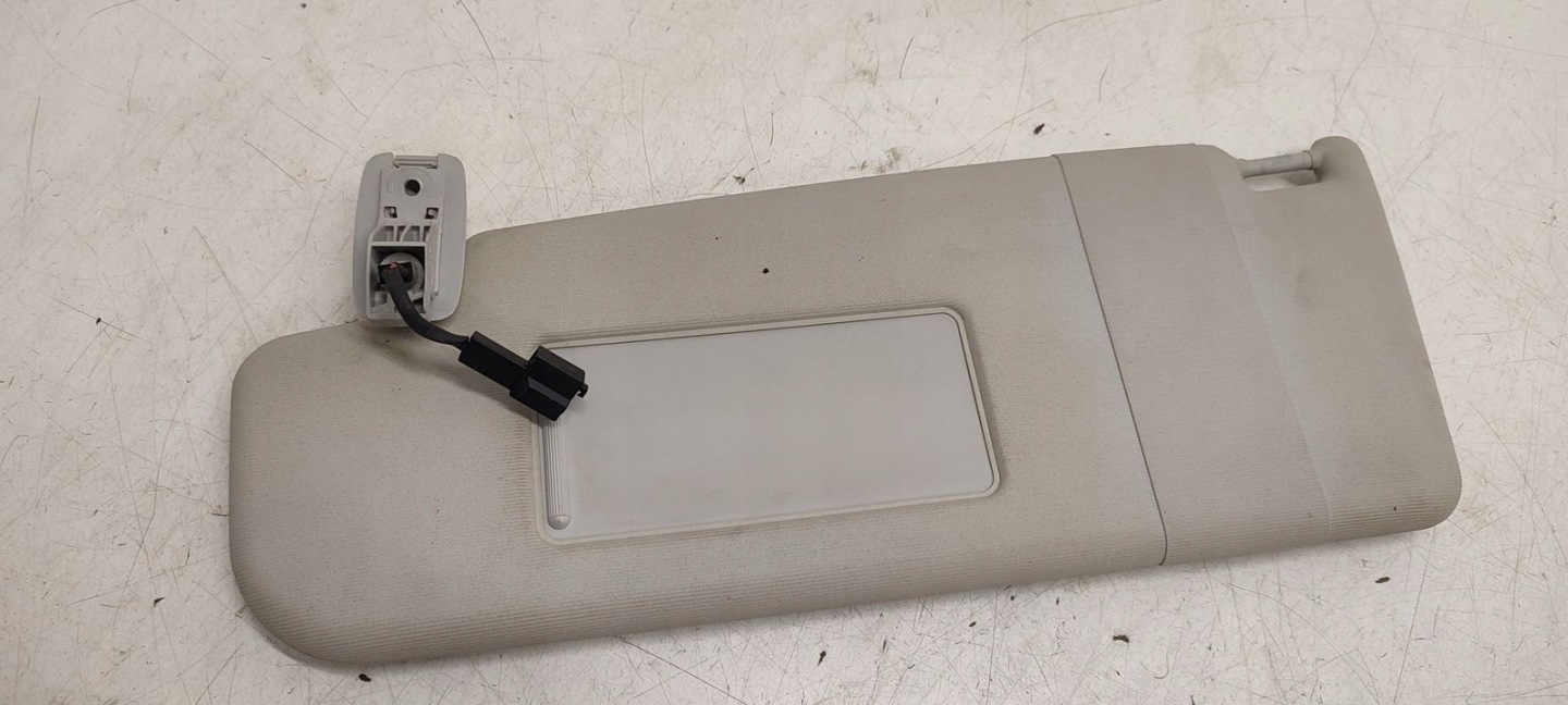 visor przeciwsloneczny left VW Passat B6 2,0 TDI kombi