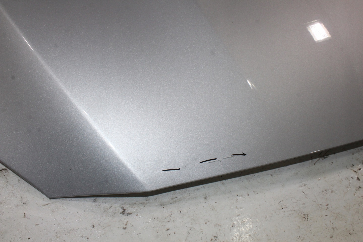 Ford Focus MK4 Cofano
