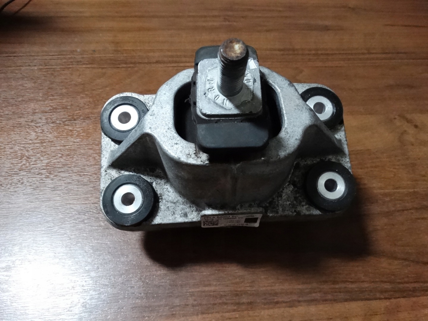 IDEALNA engine mount RANGE ROVER L494 LIFT 1