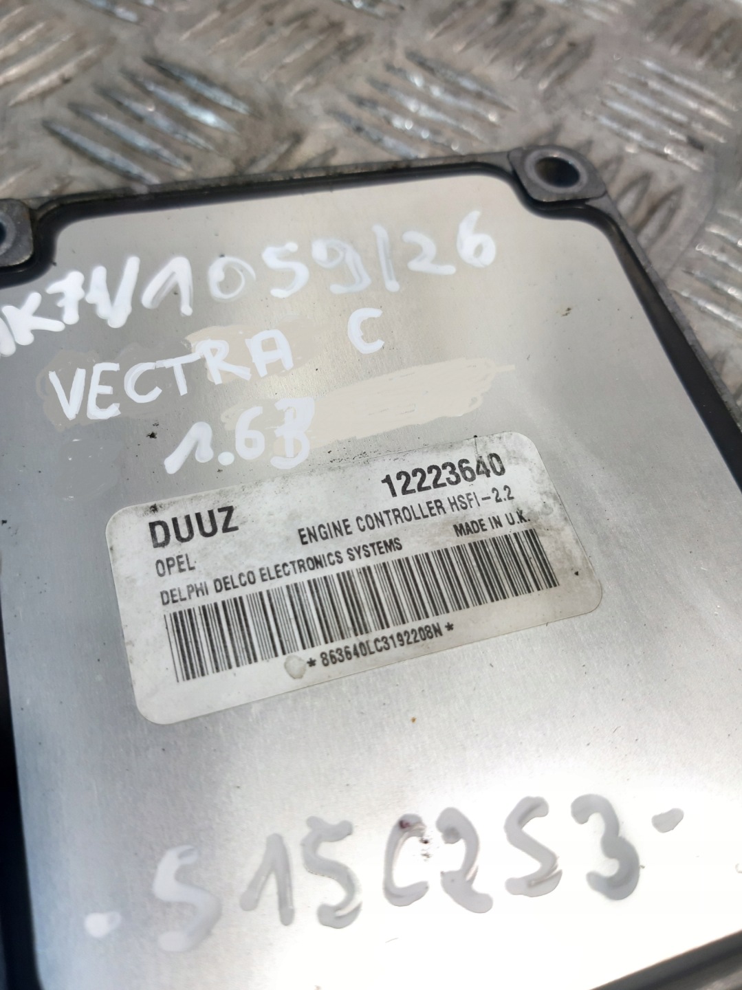 unité de commande électronique uce moteur DUUZ 12223640 OPEL VECTRA C 1.6B