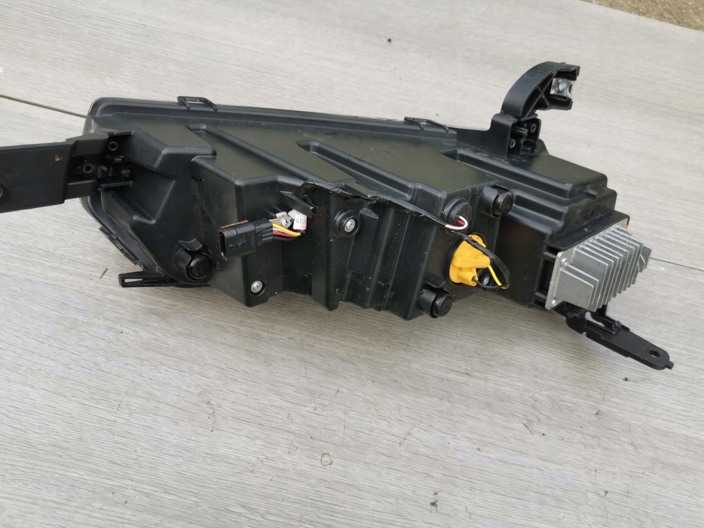 light front left DACIA SPRING 21- 266052417R