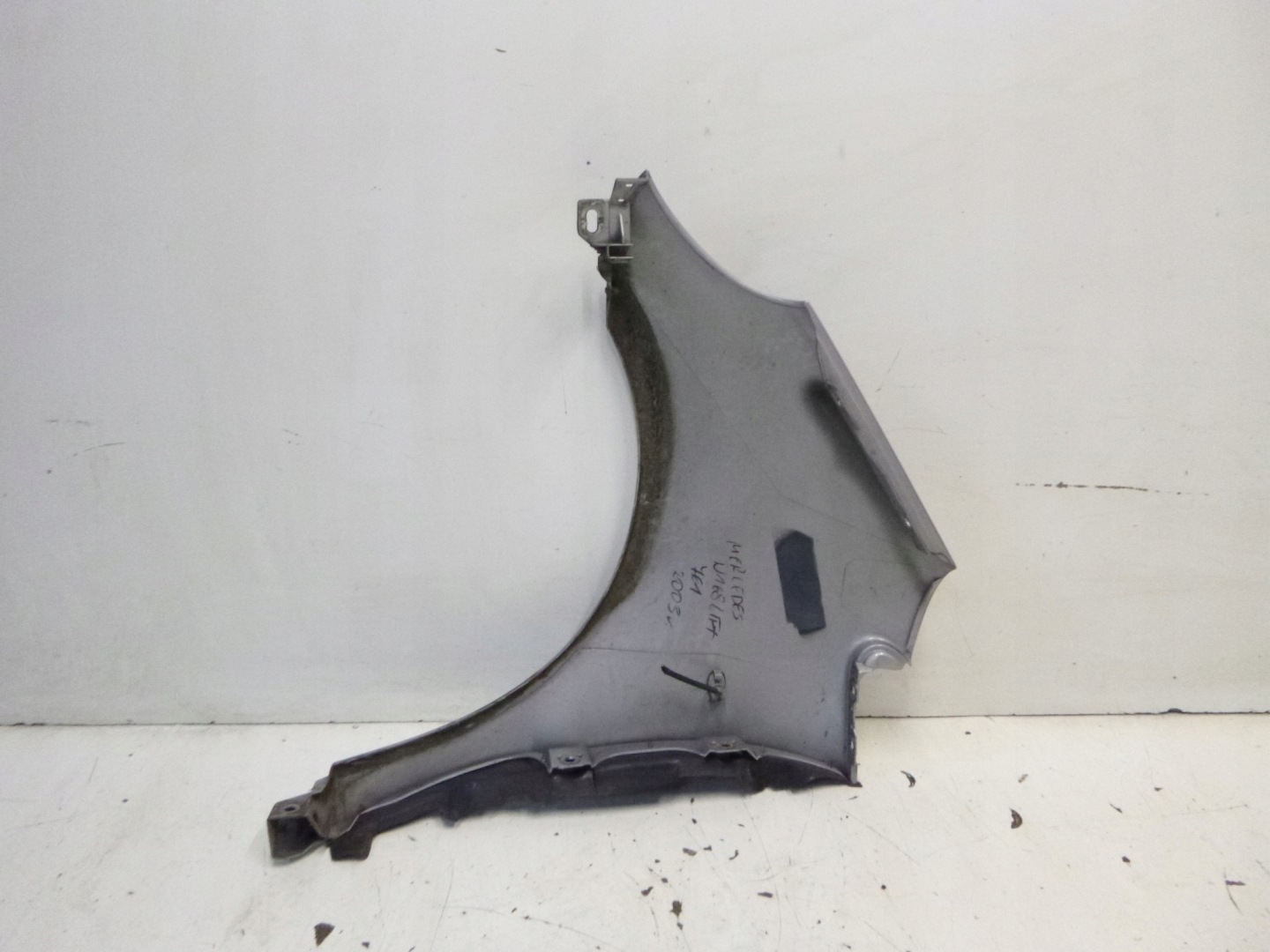 PARAFANGO DESTRA MB MERCEDES W168 LIFT 761 03R.