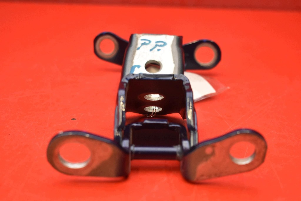 hinge hinges door right front BAIC BEIJING X3 LIFT 19