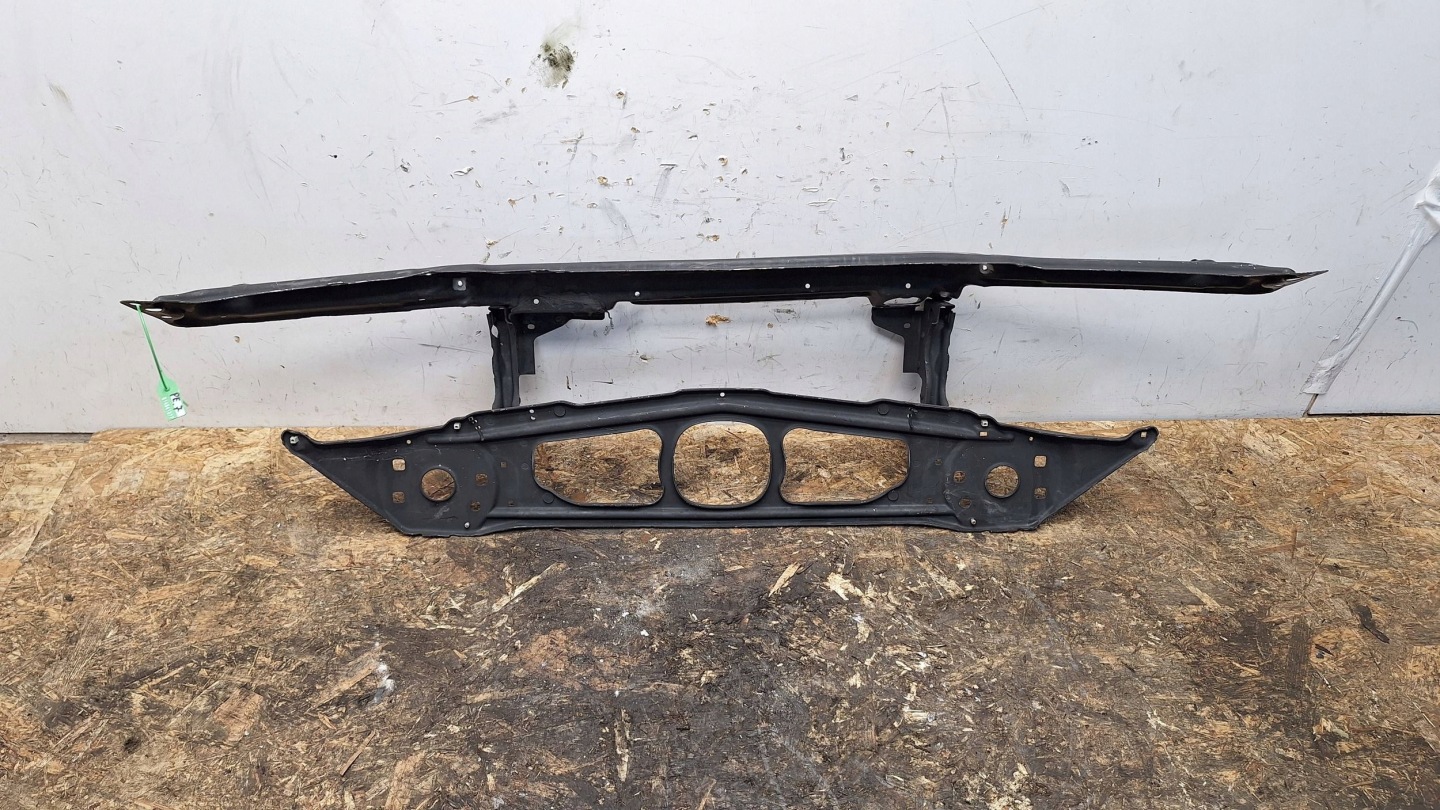 support panel for radiators pillar iron 7111691 BMW 3 E46