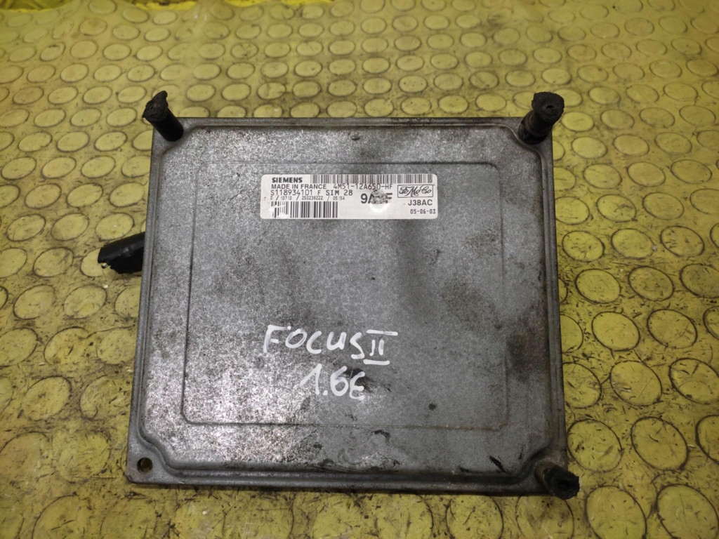 FORD FOCUS MK2 1.6 control unit of the engine 4M5112A650HF