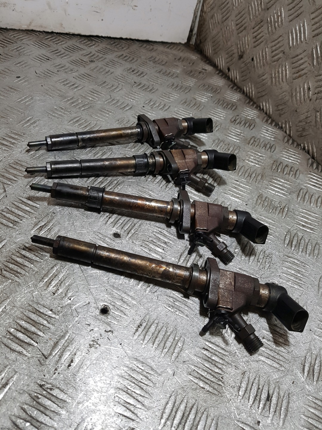 Einspritzdüse Einspritzdüse KOMPLET VOLVO V50 9657144580