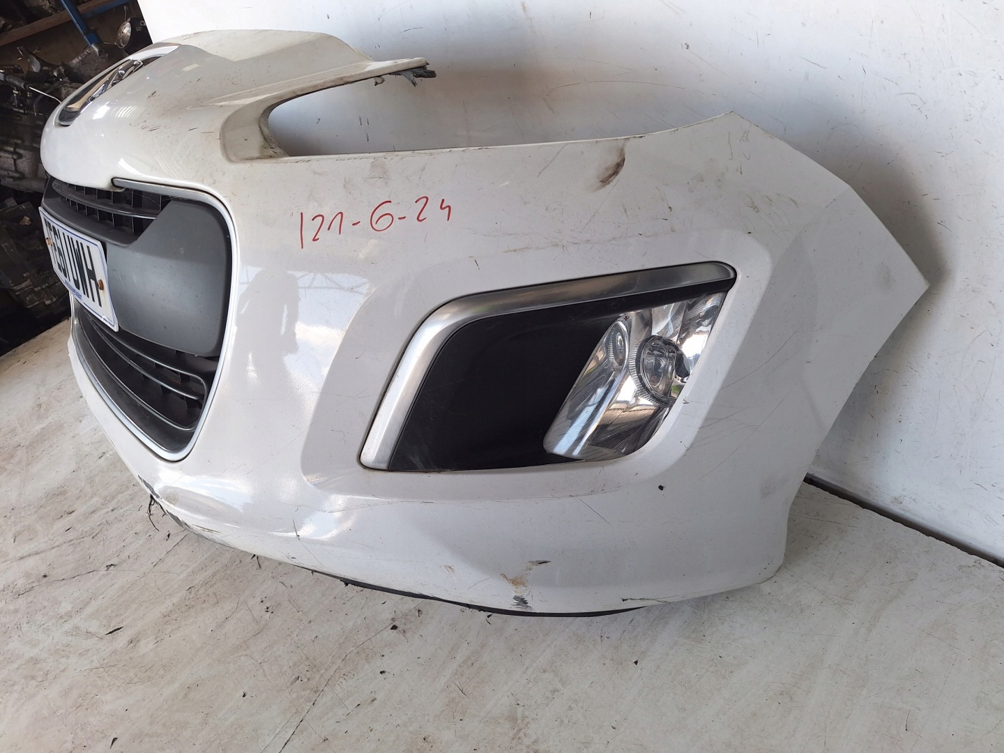 PEUGEOT 308 LIFT 11-13 bumper