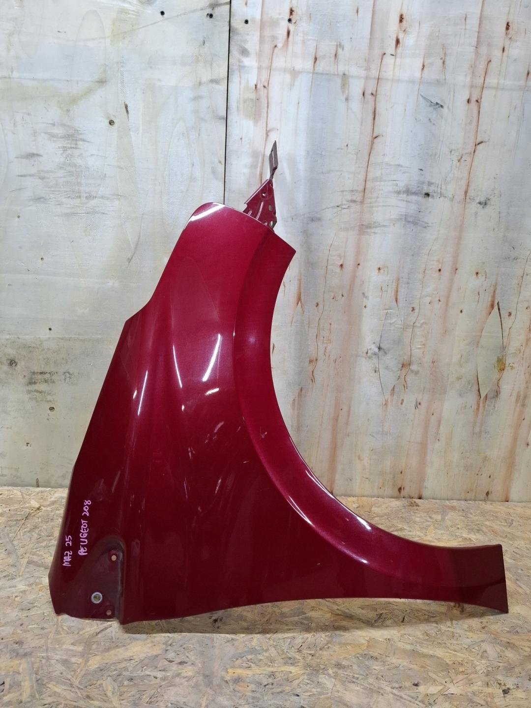 fender front right side Peugeot 208 2013