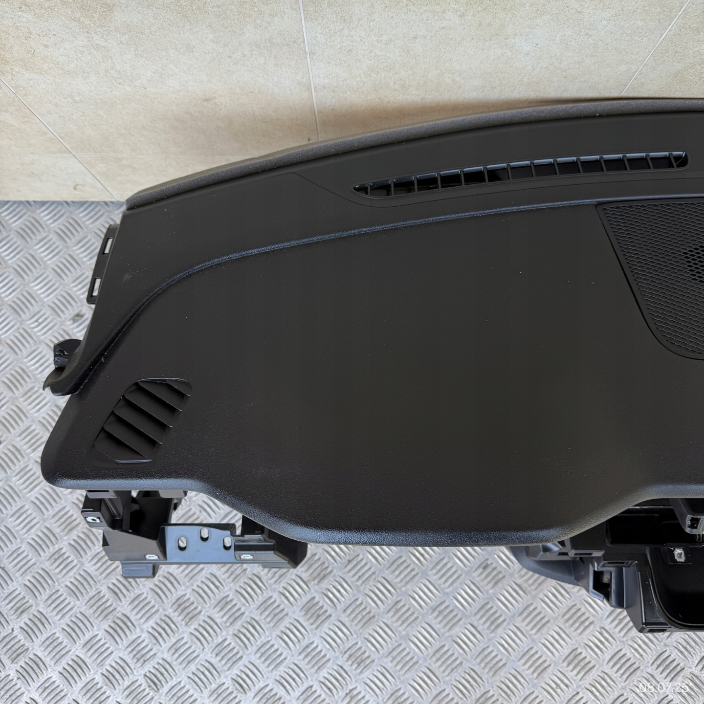 dashboard complete airbag console tension belts cockpit JEEP AVENGER 2023 ROK