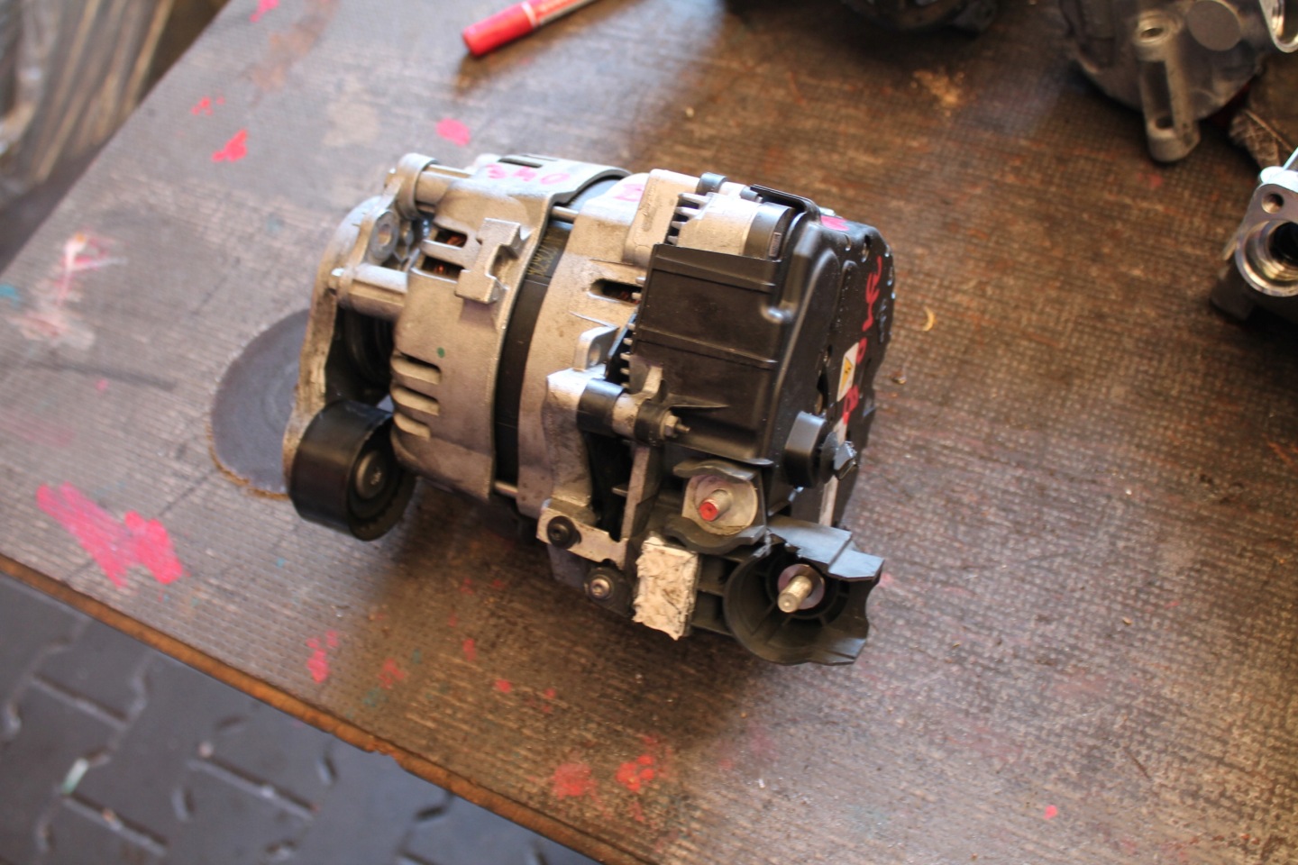 3408. Alternateur RANGE ROVER L8B2-11A240-BE