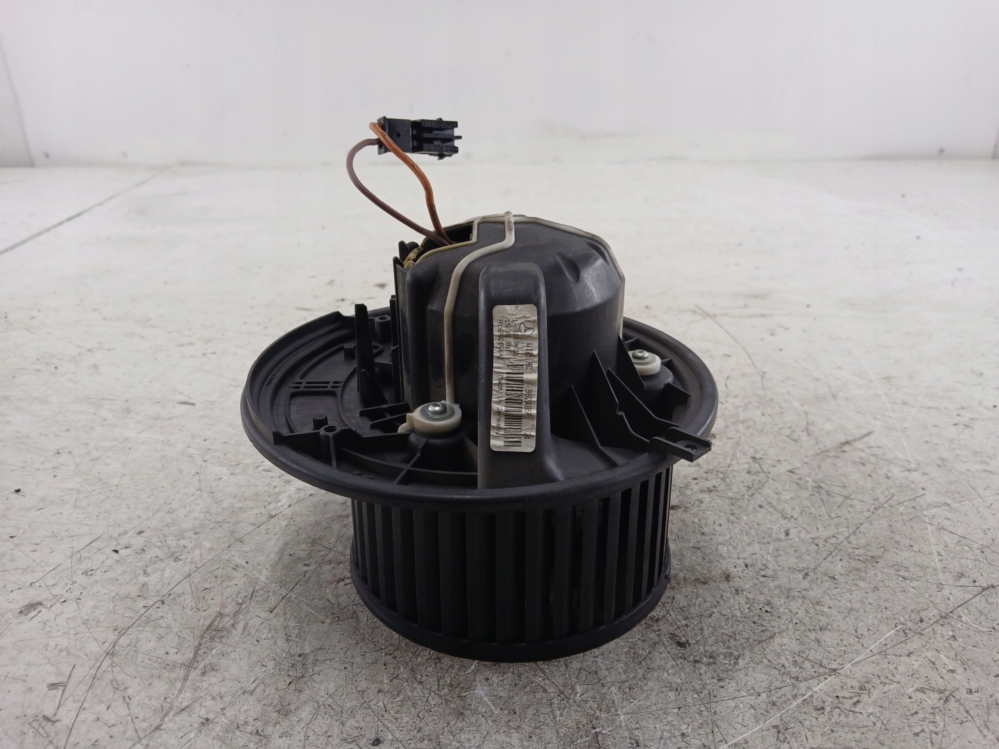 MERCEDES W169 heating air conditioning devices A1698200642