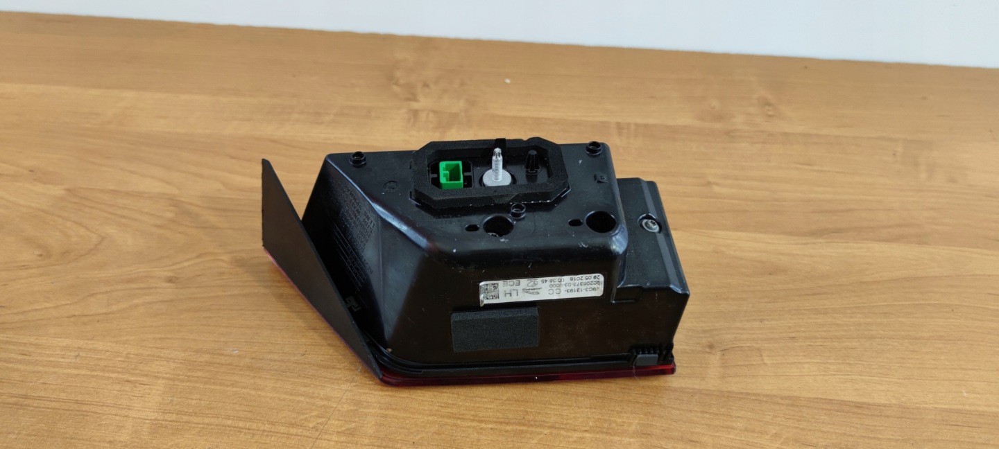 JAGUAR E-PACE left light rear part rear LEDOWA bonnet
