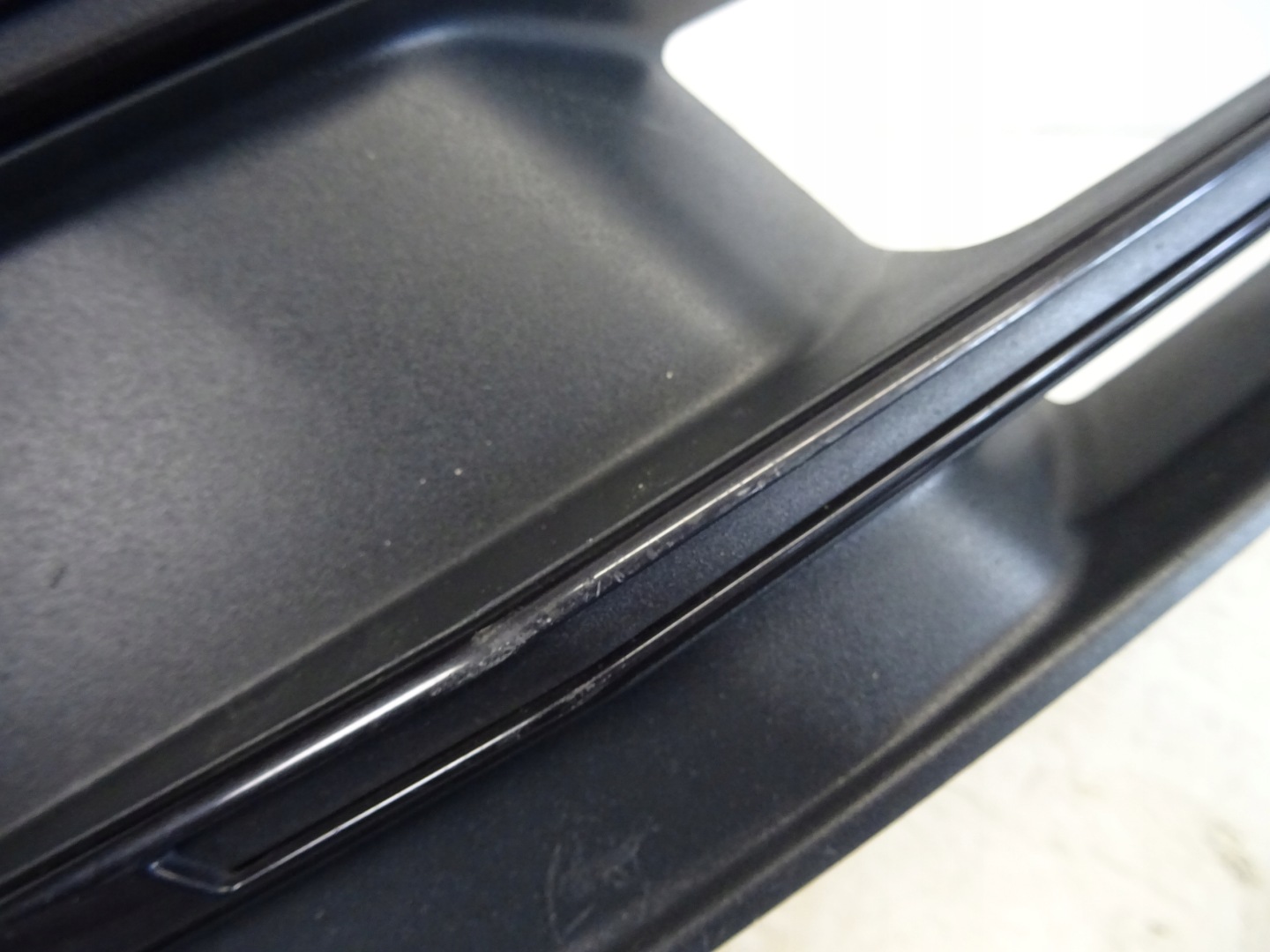grid of a bumper front front right AUDI Q7 S-LINE 4M0807682D