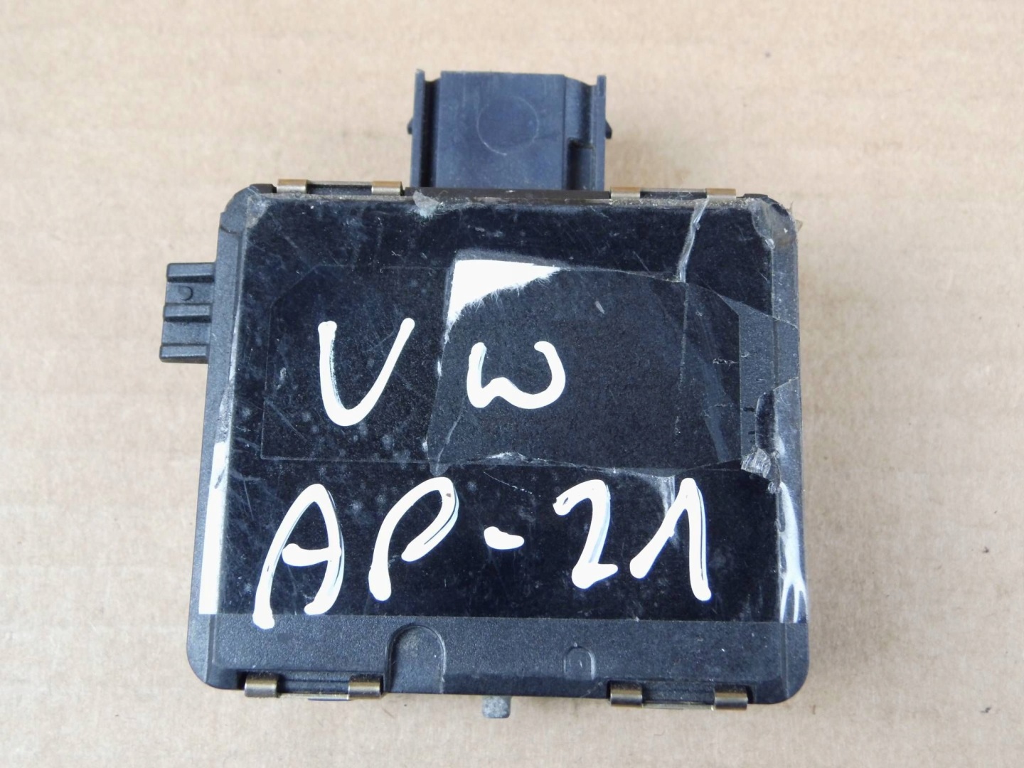 Porsche 911 radar module sensor sensor DISTRONIC 9P1907566C