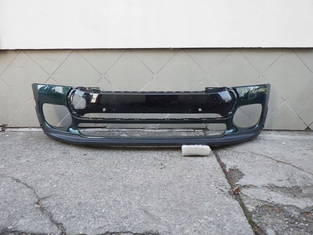 MINI CLUBMAN F54 front bumper