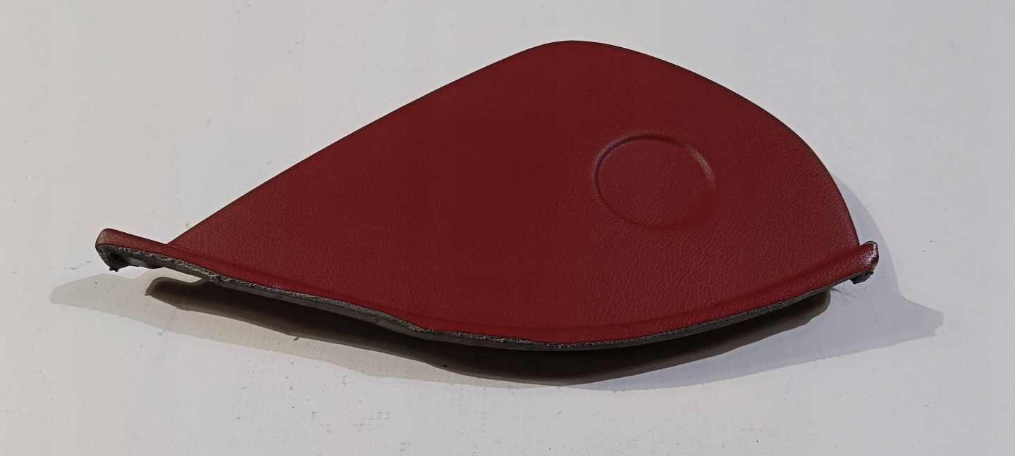 spoiler side panel dekor of the dashboard dashboard Maserati GranTurismo 2008