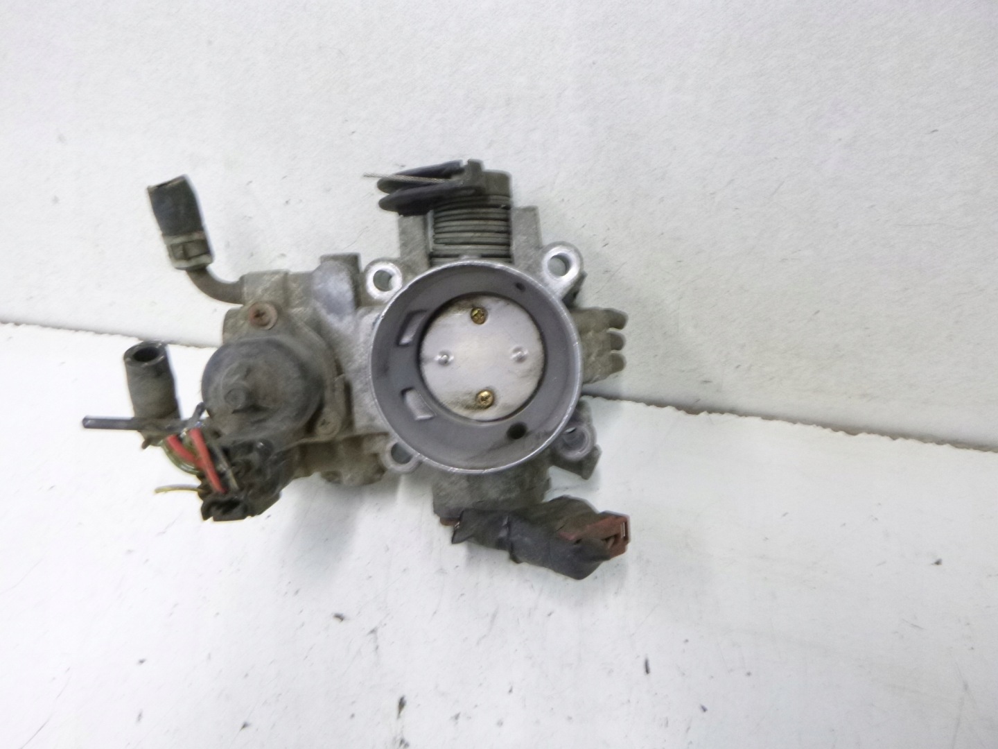 VALVOLA A FARFALLA MITSUBISHI CARISMA 1.6 01R. MIKUNI