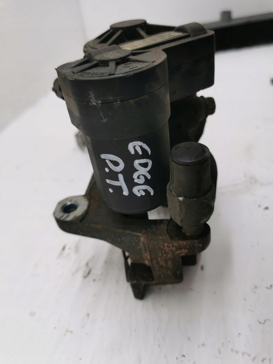 caliper brake right rear part FORD EDGE II 2.0 TDCI