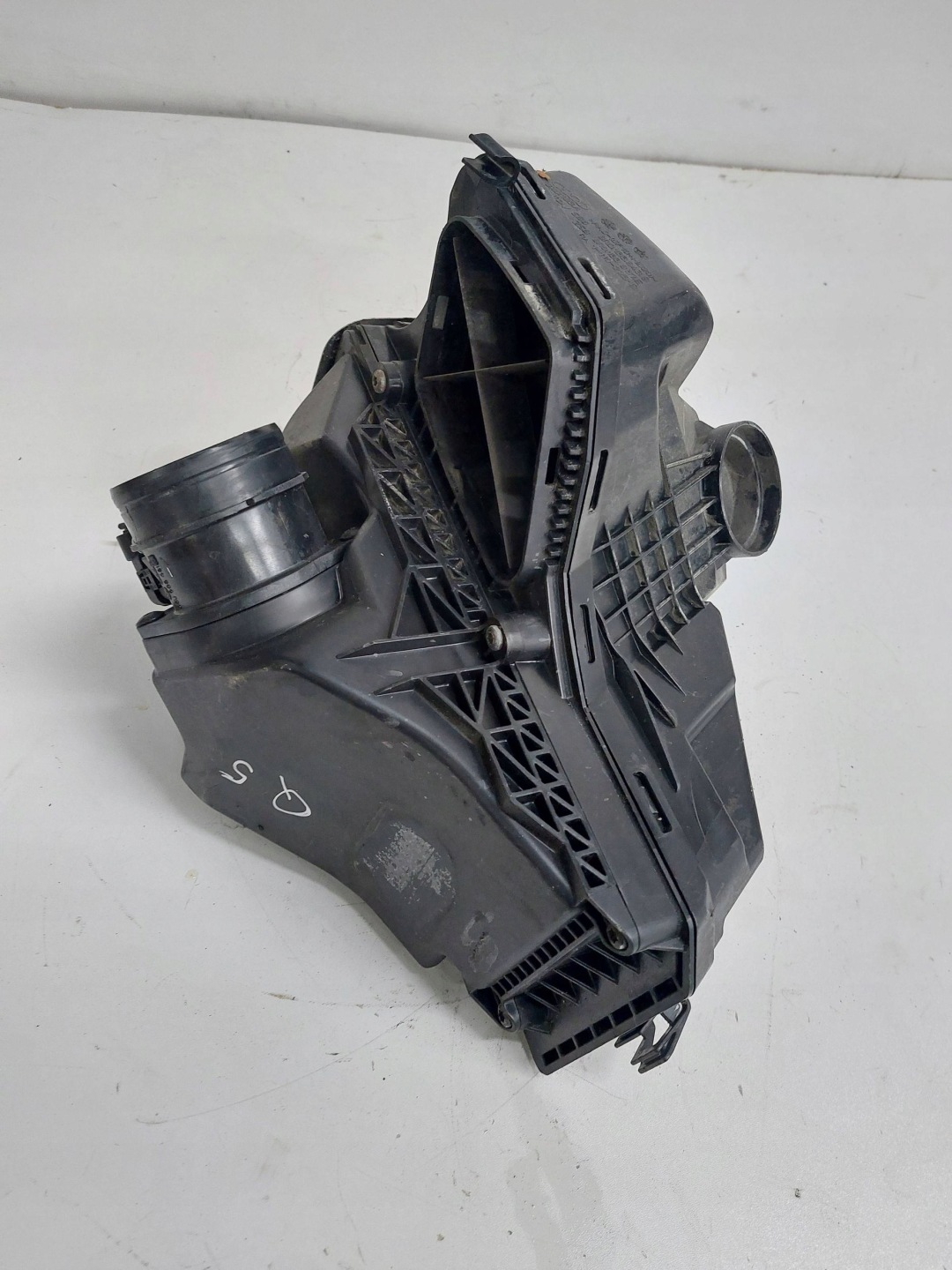 AUDI Q5 8R 1.8 2.0 TFSI Gehäuse filter luft 8R0133843B