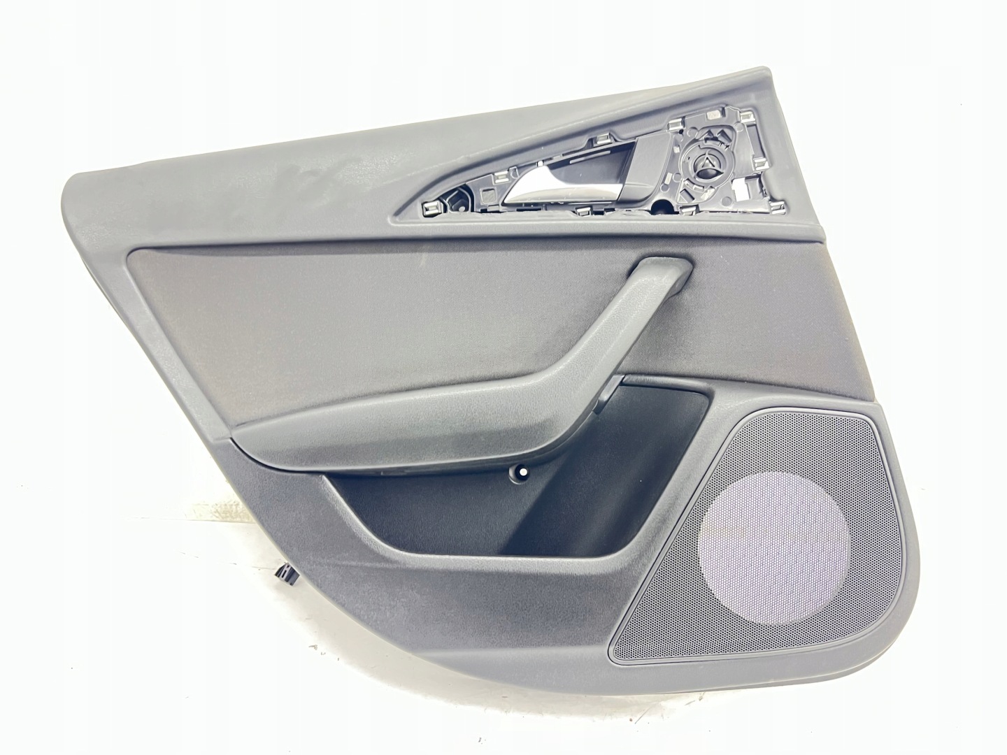 AUDI A6 C7 side door upholstery left rear part 4G0867305