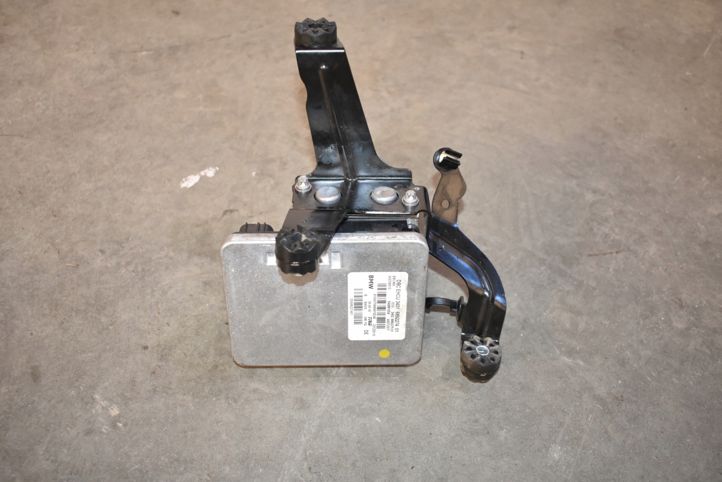 IDEALNA pump control unit ABS BMW G01 G02 G30 1 9