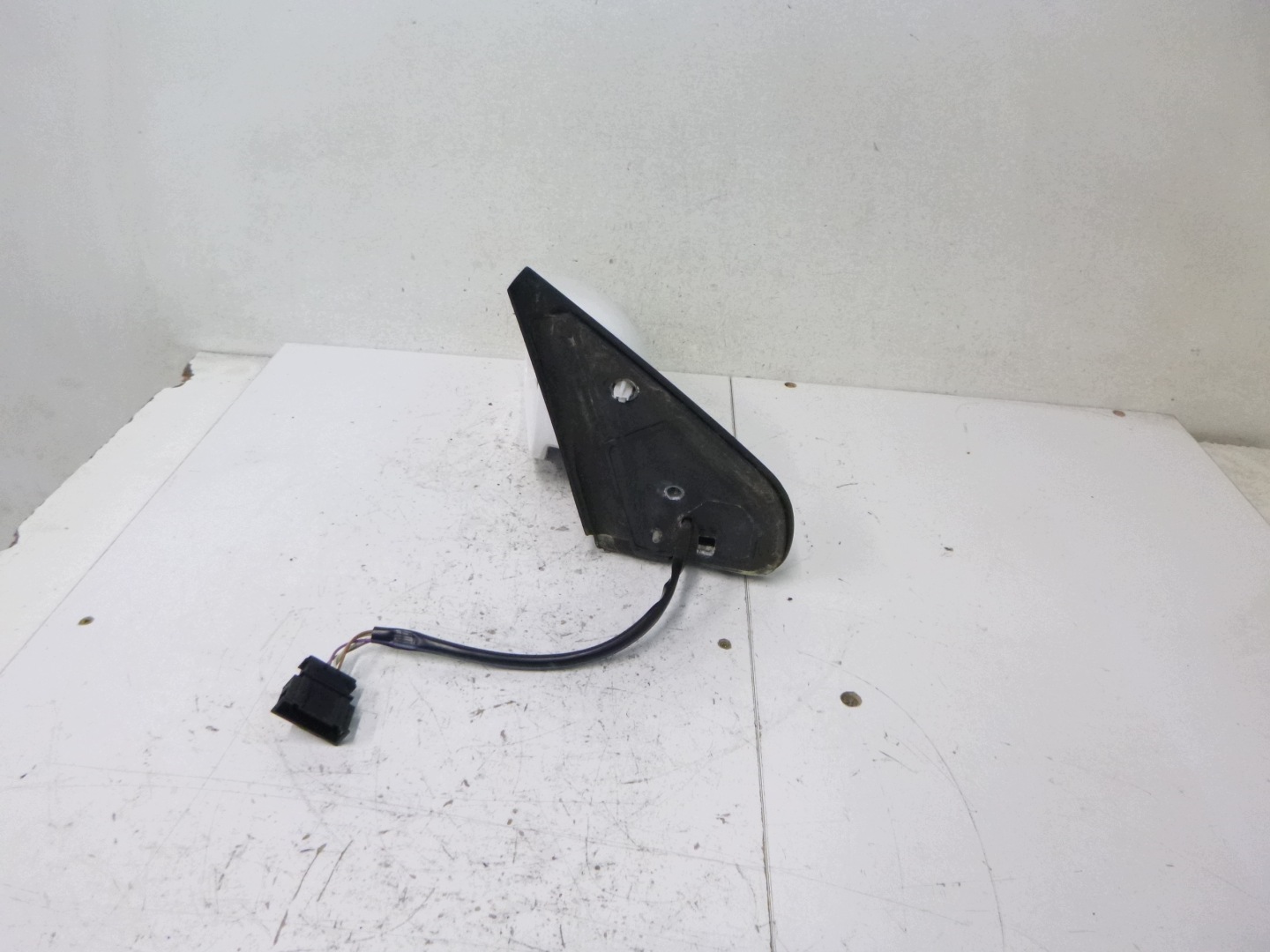 mirror left electrics VW Golf IV LB9A white 5-PIN OE