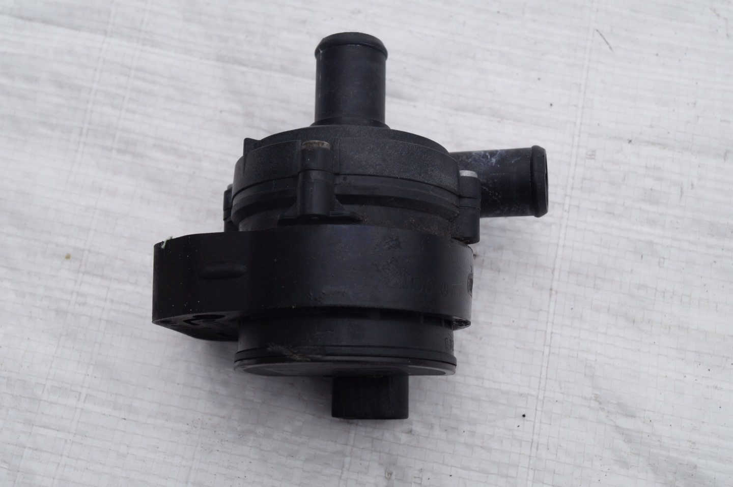 supplementary water pump MERCEDES ML W166 A166 3.0 CDI