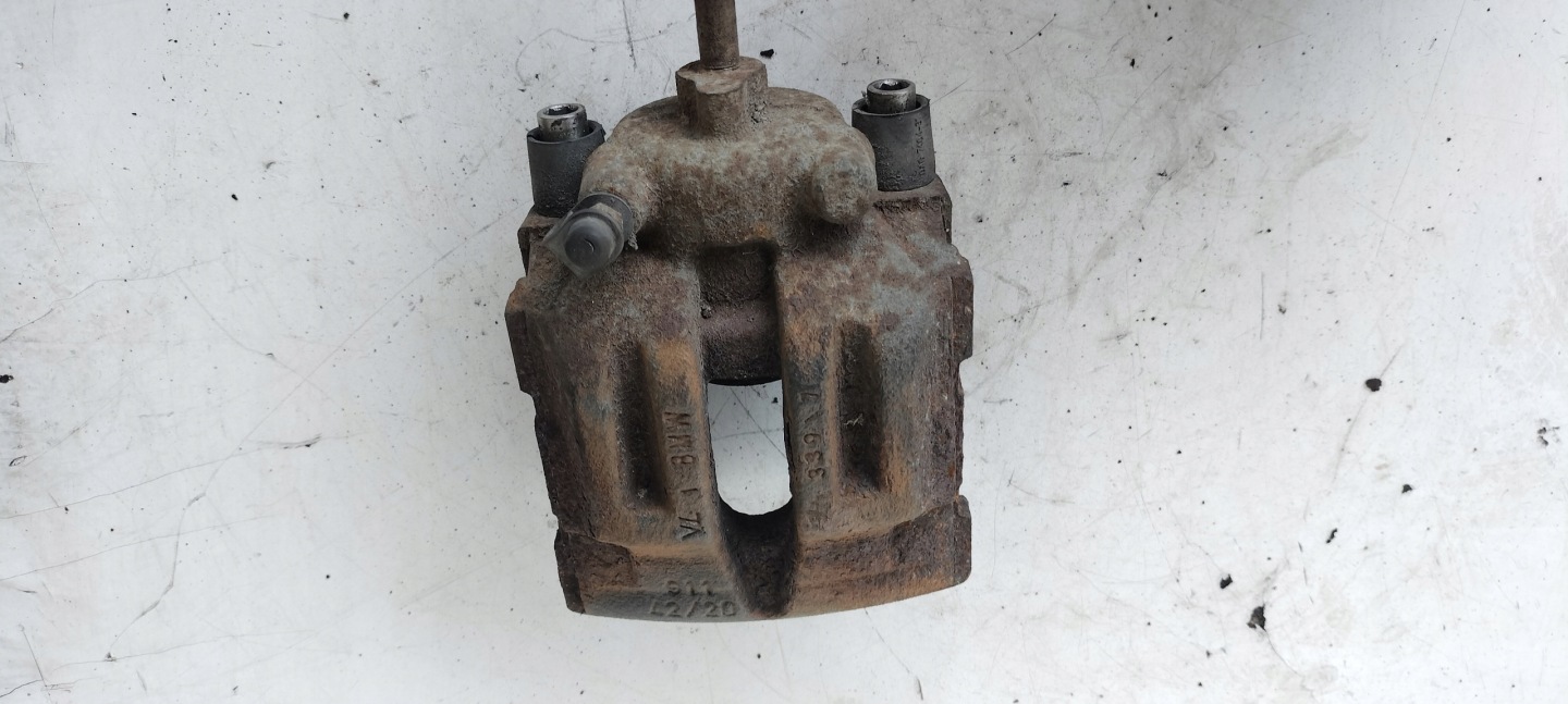 BMW E90 caliper brake right rear part