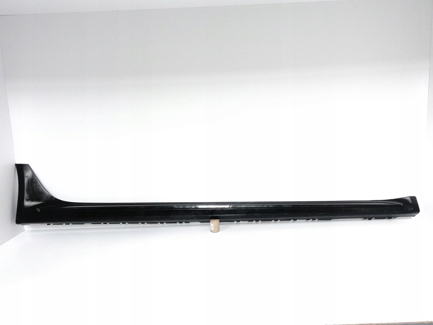 AUDI RS4 B9 8W0 8W9 AVANT KOMBI 18-24 threshold moulding cap right