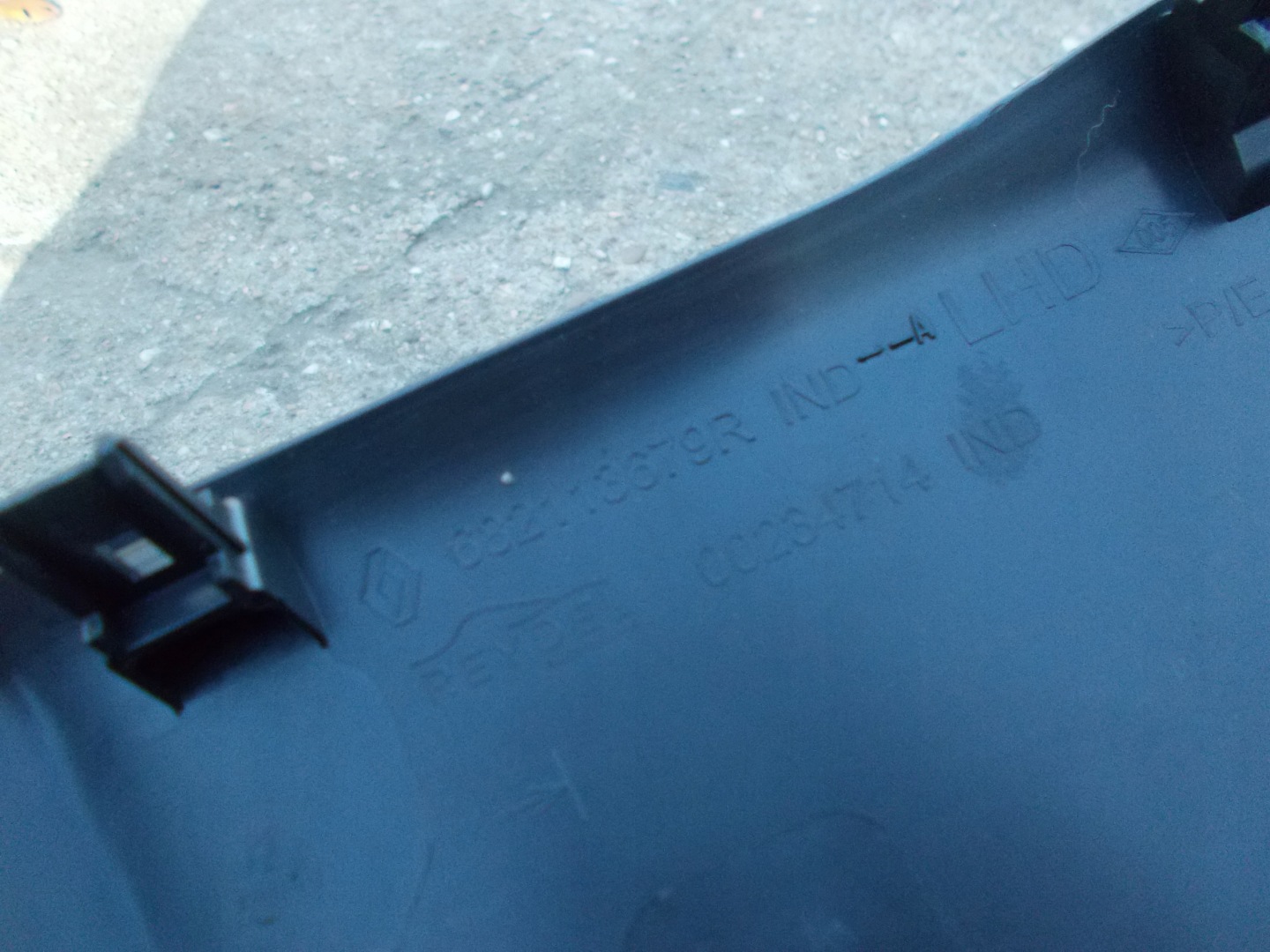 RENAULT MASTER III LIFT Blende Abdeckung Frontverkleidung 682113679R