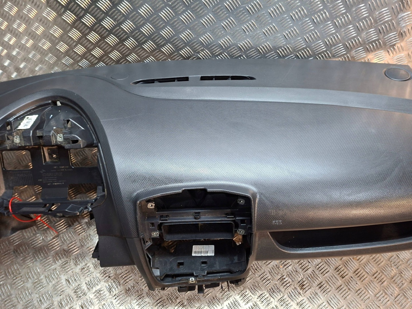 dashboard console 682001858R RENAULT CLIO IV 2012