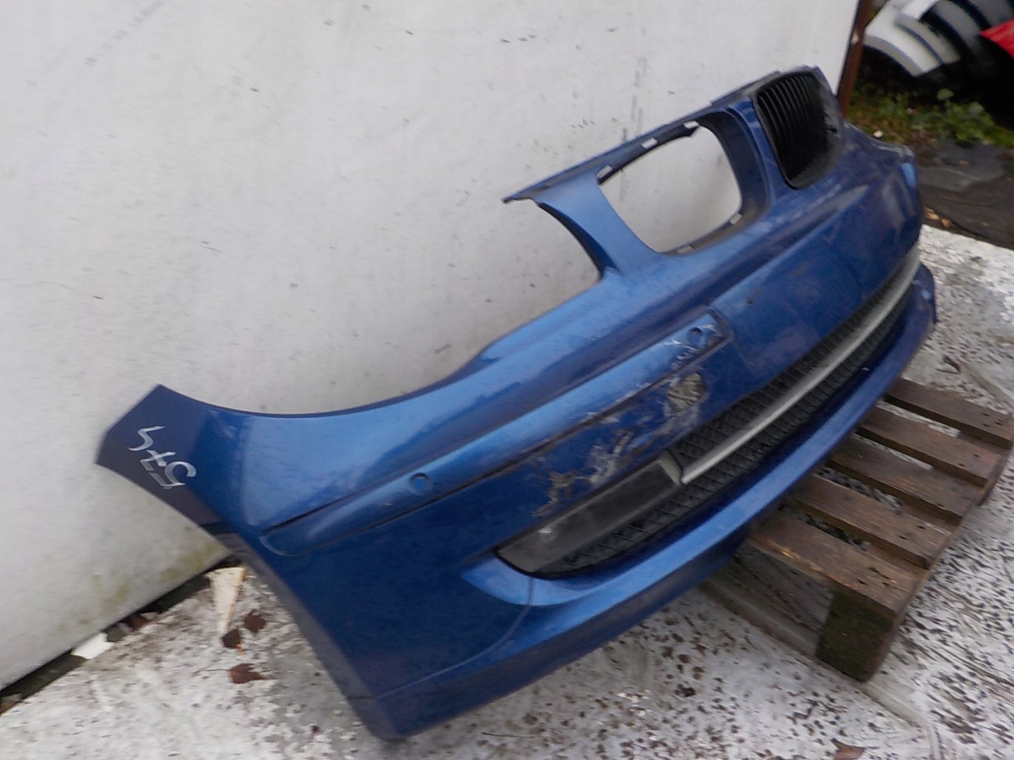 573 BMW 1 E81 E87 LIFT Stoßstange vorne vorne