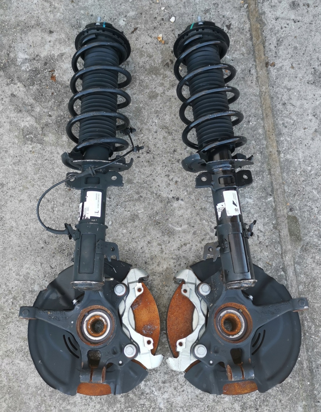 shock absorber right swing right FORD FIESTA MK8
