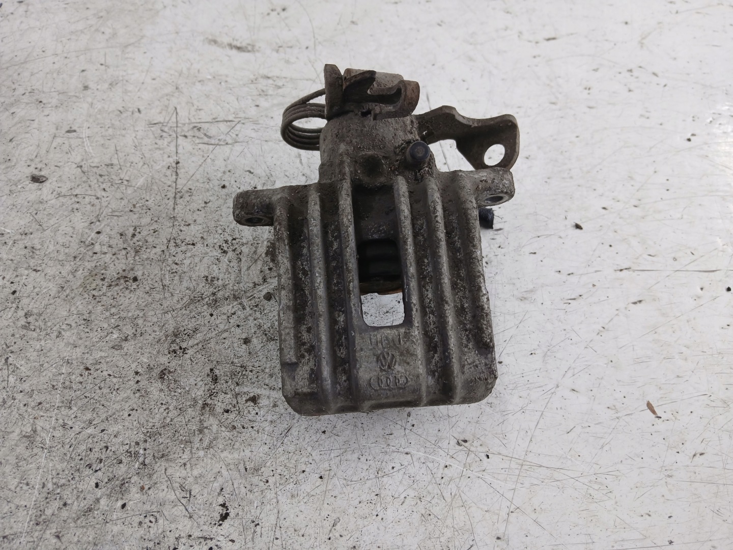 AUDI A6 C5 caliper brake right rear part