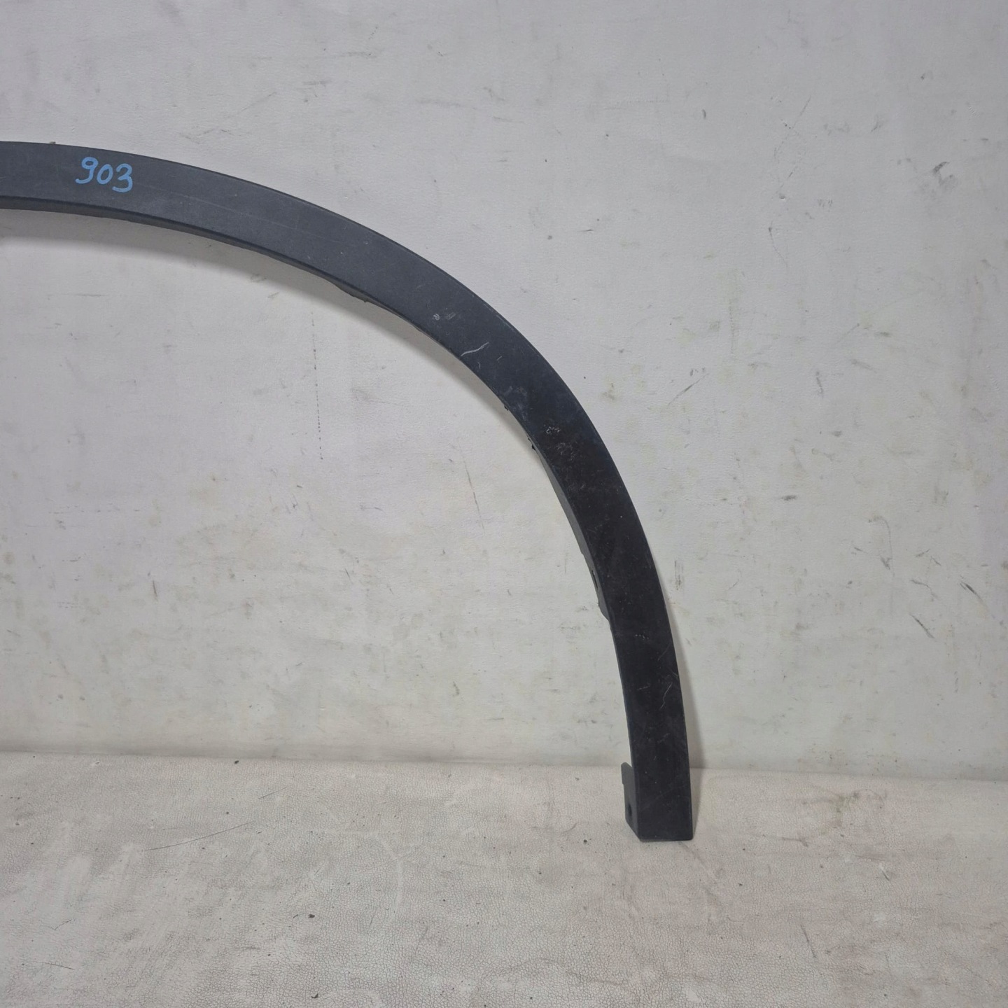 BMW X1 F48 15-22 moulding cap right front