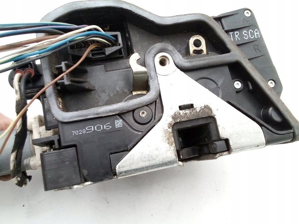 BMW 7 E65 lock right front front 7028906