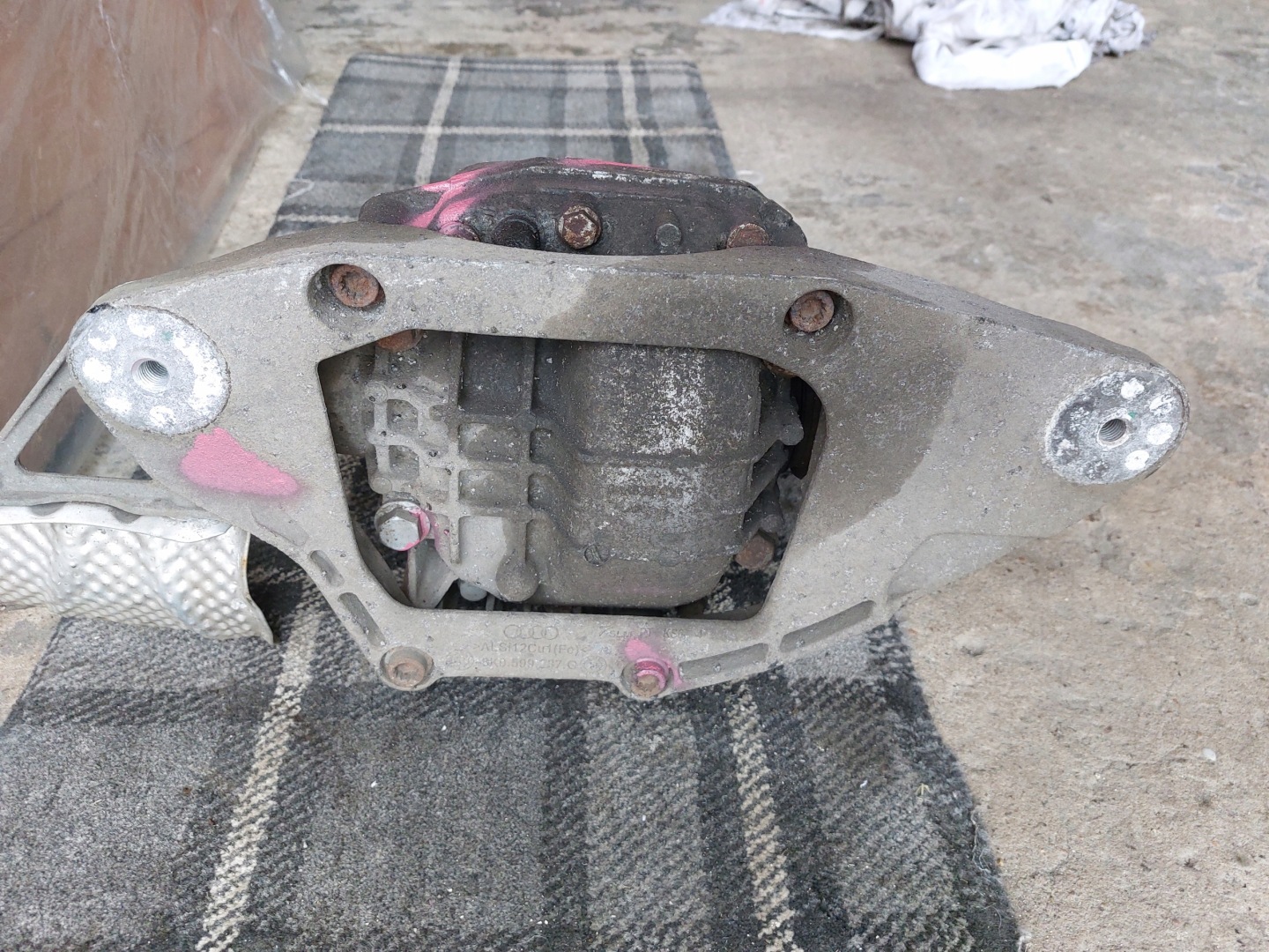 differential diff rear part AUDI A4 B8 12r MFS