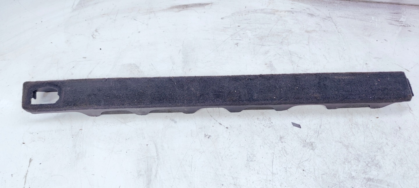 moulding boot right AUDI A4 B8 AVANT 8K9861828A