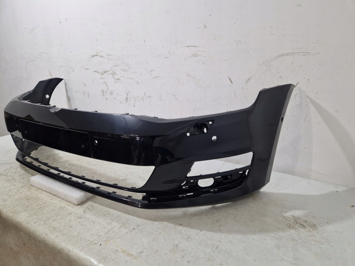 VW GOLF VII bumper front front washers PDC 5G0807221